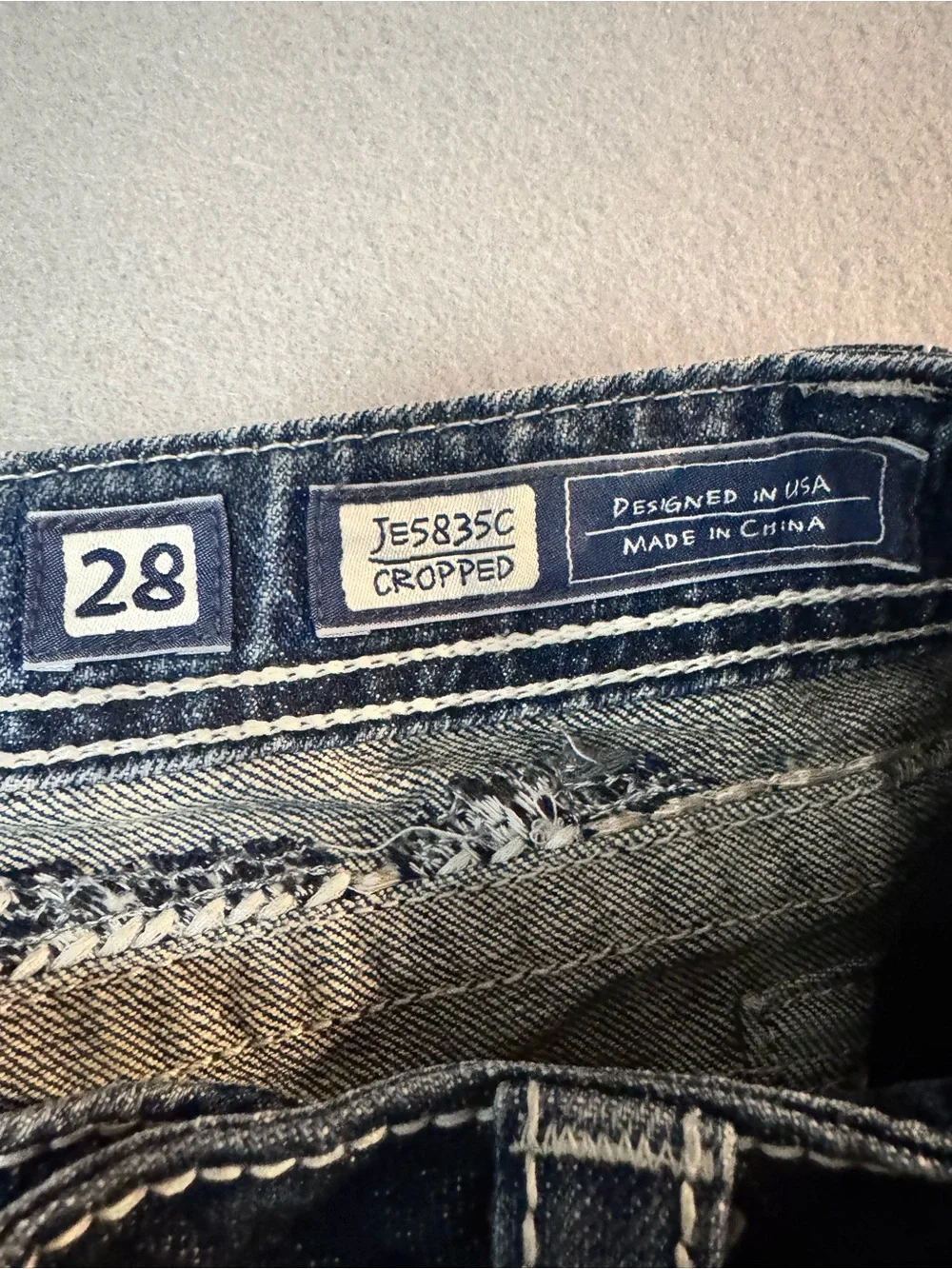Y2K Miss Me Indigo Cropped/Capri Bootcut Jeans Size 28